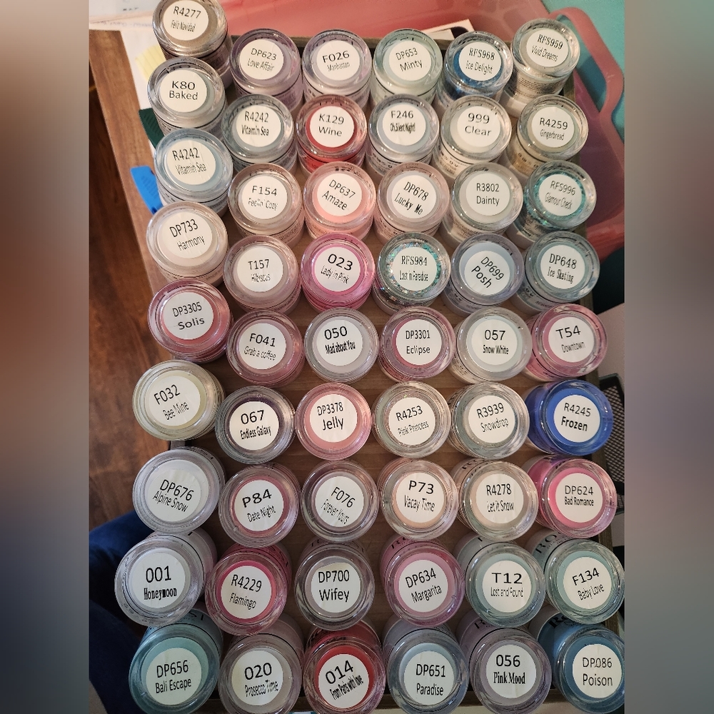 Rossi nail dip powders